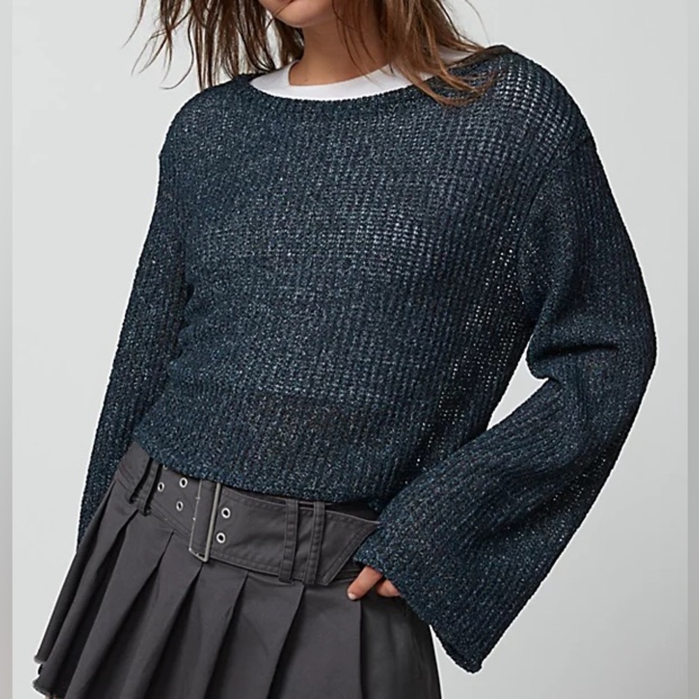 Urban Renewal Remnants Loose Knit Drippy Sweater Navy Blue Size Medium